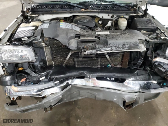 2004 Chevrolet Silverado 2500 Crew Cab LT with VIN 1GCGK23U24F106374, listed as a Copart auction lot 78864084 with 0 mi miles and Non Repairable. Bid and sale history available at carsss.com. Image 11.