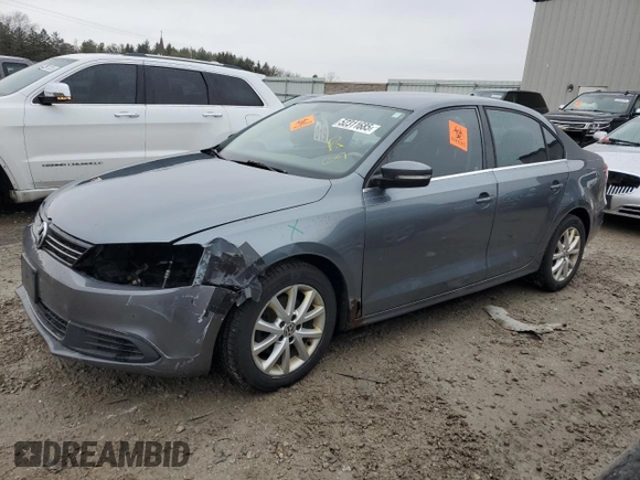 2013 Volkswagen Jetta SE with VIN 3VWDX7AJ7DM443971, listed as a Copart auction lot 52311685 with 146,971 mi miles and Clean title. Bid and sale history available at DreamBid. Image 1.