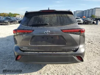 2020 Toyota Highlander XLE with VIN 5TDHZRAH4LS505333, listed as a Copart auction lot 49771285 with 63,759 mi miles and Salvage Title. Bid and sale history available at carsss.com. Image 6.