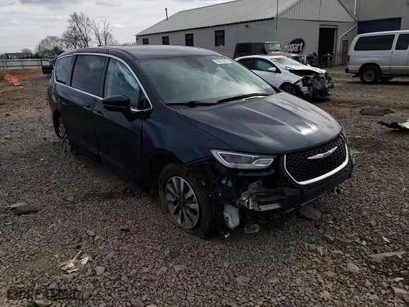 2023 Chrysler Pacifica Hybrid Touring L with VIN 2C4RC1L70PR614642, listed as a Copart auction lot 45933065 with 94,992 mi miles and Salvage Title. Bid and sale history available at carsss.com. Image 15.