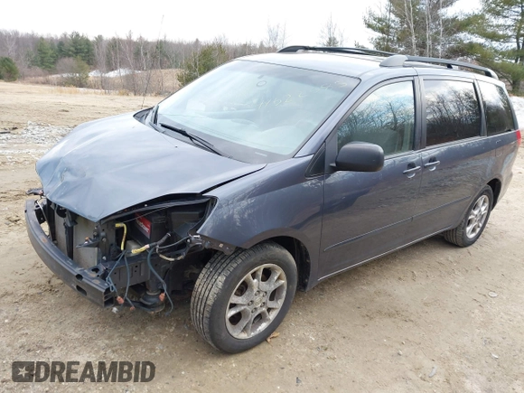 2006 Toyota Sienna LE with VIN 5TDBA23C86S075638, listed as a IAAI auction lot 41522585 with 179,377 mi miles. Bid and sale history available at carsss.com. Image 2.