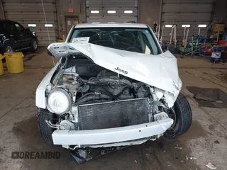 2009 Jeep Patriot Sport with VIN 1J8FT28B39D194976, listed as a IAAI auction lot 41575669 with 130,955 mi miles and . Bid and sale history available at DreamBid. Image 13.