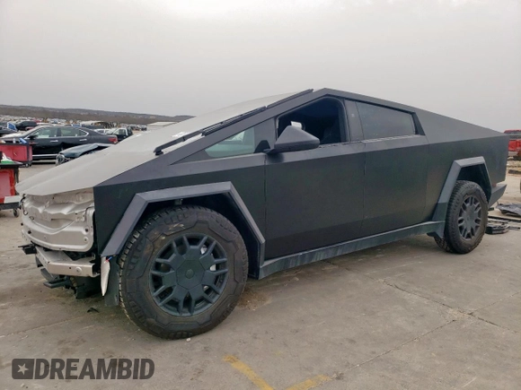 2024 Tesla Cybertruck with VIN 7G2CEHED3RA021099, listed as a Copart auction lot 47808765 with 0 mi miles and Salvage Title. Bid and sale history available at carsss.com. Image 1.