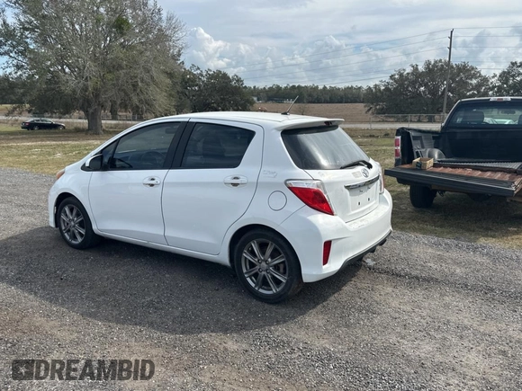 2012 Toyota Yaris L with VIN JTDKTUD36CD523080, listed as a Copart auction lot 44404985 with 134,041 mi miles and Clean Title. Bid and sale history available at carsss.com. Image 3.