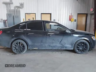 2011 Volkswagen Jetta TDI with VIN 3VWLL7AJ8BM113521, listed as a IAAI auction lot 41716025 with 195,937 mi miles and . Bid and sale history available at DreamBid. Image 13.