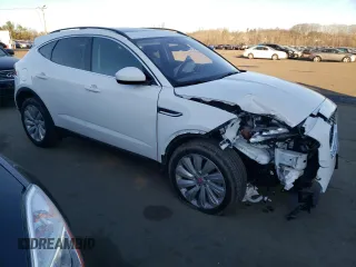 2020 Jaguar E-Pace SE z VIN SADFP2FXXL1014304, wystawiony jako Copart lot #71923332 z przebiegiem 19 450 mil mil oraz . Historia ofert i sprzedaży dostępna na DreamBid. Obrazek 4.