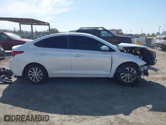 2019 Hyundai Accent SE with VIN 3KPC24A39KE038716, listed as a IAAI auction lot 42108932 with 98,835 mi miles. Bid and sale history available at carsss.com. Image 14.
