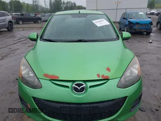 2012 Mazda 2 Sport z VIN JM1DE1KY8C0138921, wystawiony jako IAAI lot #42386937 z przebiegiem 263 981 mil mil oraz . Historia ofert i sprzedaży dostępna na DreamBid. Obrazek 6.