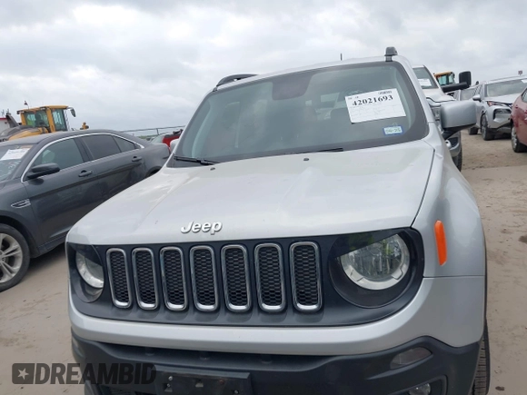 2018 Jeep Renegade Latitude with VIN ZACCJABB4JPJ30676, listed as a IAAI auction lot 42021693 with 55,135 mi miles and . Bid and sale history available at carsss.com. Image 12.