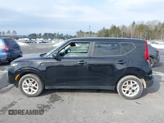 2020 Kia Soul S with VIN KNDJ23AU2L7014639, listed as a IAAI auction lot 41710687 with 99,590 mi miles. Bid and sale history available at carsss.com. Image 14.