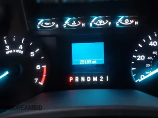 2022 Ford F-250 XL z VIN 1FT7W2B68NEG40879, wystawiony jako IAAI lot #40512212 z przebiegiem 25 189 mil mil oraz . Historia ofert i sprzedaży dostępna na DreamBid. Obrazek 7.