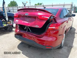 2015 Ford Focus SE с VIN 1FADP3F27FL210700, выставлен на аукционе IAAI как лот 42246233 с пробегом 149 392 миль миль и . История ставок и продаж доступна на DreamBid. Изображение 6.