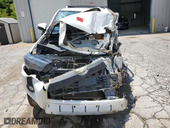 2021 Toyota 4Runner TRD Off Road Premium with VIN JTERU5JR3M5860985, listed as a Copart auction lot 61002155 with Not provided miles and Salvage title. Bid and sale history available at DreamBid. Image 5.