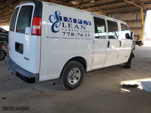 2006 GMC Savana Cargo Van with VIN 1GTGG25U461165716, listed as a Copart auction lot 86344194 with 115,966 mi miles and Salvage Title. Bid and sale history available at carsss.com. Image 3.