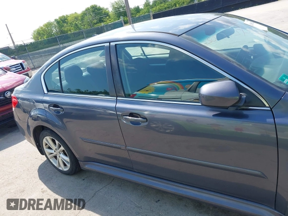 2014 Subaru Legacy Premium z VIN 4S3BMBC62E3018577, wystawiony jako IAAI lot #42459026 z przebiegiem 129 465 mil mil oraz . Historia ofert i sprzedaży dostępna na DreamBid. Obrazek 13.