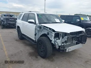 2023 Toyota 4Runner SR5 Premium with VIN JTEFU5JR6P5303639, listed as a IAAI auction lot 40997561 with 22,390 mi miles and . Bid and sale history available at DreamBid. Image 1.