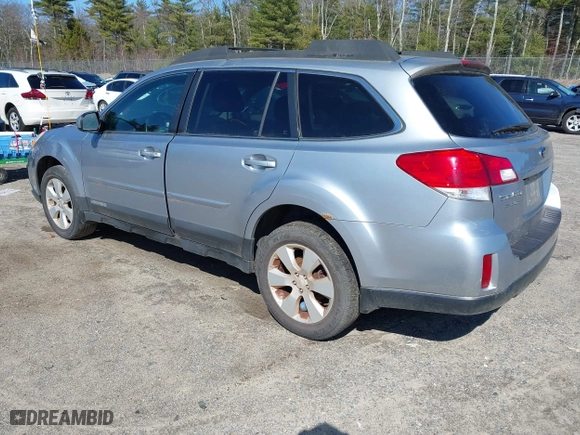 2012 Subaru Outback 2.5i Prem with VIN 4S4BRBGC4C3208830, listed as a IAAI auction lot 41919030 with 215,997 mi miles. Bid and sale history available at carsss.com. Image 3.