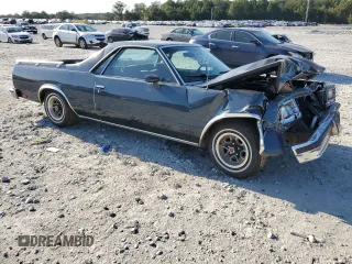 1985 Chevrolet El Camino z VIN 3GCCW80H2FS905566, wystawiony jako Copart lot #75897944 z przebiegiem 81 485 mil mil oraz Szkoda całkowita • Salvage title. Historia ofert i sprzedaży dostępna na DreamBid. Obrazek 4.