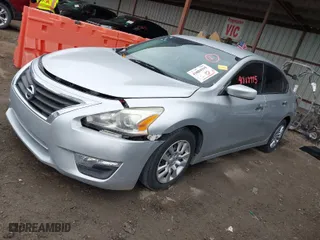 2014 Nissan Altima 2.5 S with VIN 1N4AL3AP5EN371566, listed as a IAAI auction lot 41888995 with 87,472 mi miles. Bid and sale history available at carsss.com. Image 2.
