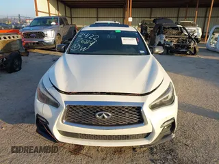 2018 Infiniti Q50 Red Sport 400 with VIN JN1FV7AP3JM461528, listed as a IAAI auction lot 41152839 with 91,500 mi miles and . Bid and sale history available at DreamBid. Image 6.