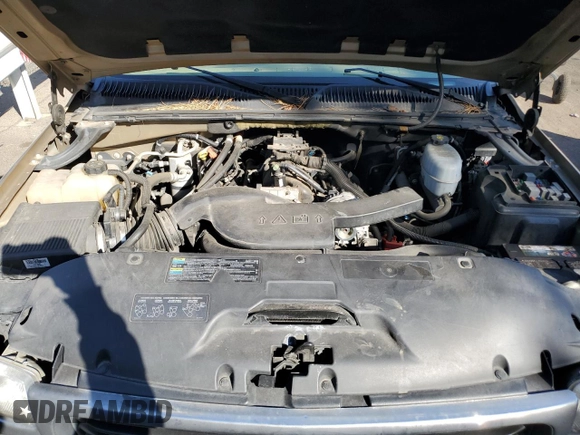 2005 GMC Yukon SLT with VIN 1GKEK13T45R236766, listed as a Copart auction lot 76286094 with 241,188 mi miles and Non Repairable. Bid and sale history available at carsss.com. Image 12.