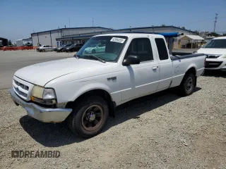 2000 Ford Ranger XL with VIN 1FTYR14V9YPA52377, listed as a Copart auction lot 60356635 with 179,043 mi miles and Clean title. Bid and sale history available at DreamBid. Image 1.