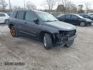 2016 Jeep Compass High Altitude with VIN 1C4NJDAB5GD508638, listed as a IAAI auction lot 40855800 with 105,949 mi miles. Bid and sale history available at carsss.com. Image 1.