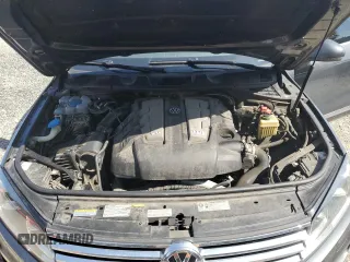 2015 Volkswagen Touareg Lux z VIN WVGEP9BP0FD006992, wystawiony jako Copart lot #59524445 z przebiegiem 169 822 mil mil oraz Szkoda całkowita • Salvage title. Historia ofert i sprzedaży dostępna na DreamBid. Obrazek 12.
