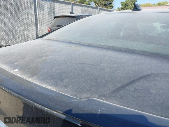 2018 Chevrolet Impala LT z VIN 2G1105S38J9106687, wystawiony jako IAAI lot #42236177 z przebiegiem 104 509 mil mil oraz . Historia ofert i sprzedaży dostępna na DreamBid. Obrazek 19.