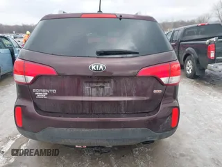 2015 Kia Sorento LX with VIN 5XYKTCA63FG652456, listed as a IAAI auction lot 41554796 with Not Provided miles. Bid and sale history available at carsss.com. Image 15.