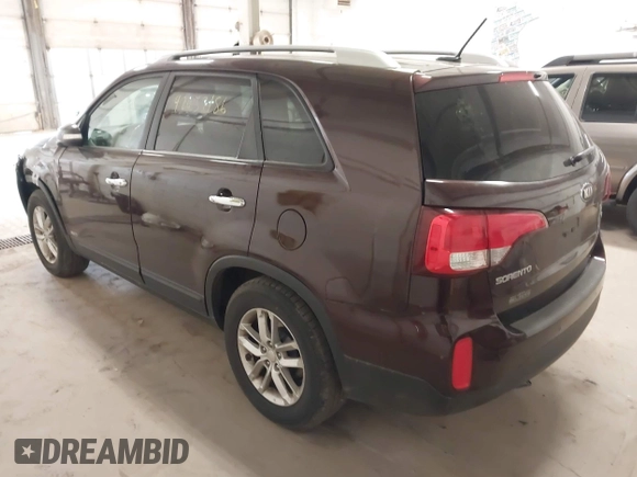 2014 Kia Sorento LX with VIN 5XYKTCA60EG450964, listed as a IAAI auction lot 42039186 with 191,426 mi miles and . Bid and sale history available at carsss.com. Image 3.