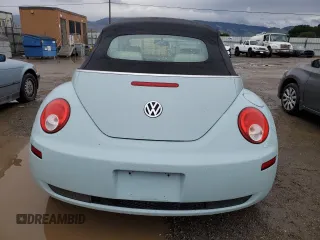 2010 Volkswagen Beetle with VIN 3VWRG3AL1AM004423, listed as a Copart auction lot 44448625 with 106,058 mi miles and Salvage Title. Bid and sale history available at DreamBid. Image 6.