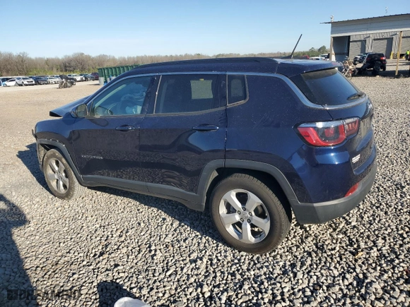 2018 Jeep Compass Latitude with VIN 3C4NJCBB0JT318692, listed as a Copart auction lot 49394515 with 0 mi miles and Salvage Title. Bid and sale history available at carsss.com. Image 2.