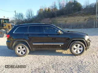2012 Jeep Grand Cherokee Laredo with VIN 1C4RJFAG3CC246577, listed as a IAAI auction lot 41807693 with 164,574 mi miles. Bid and sale history available at carsss.com. Image 13.