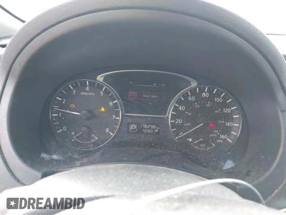 2015 Nissan Altima SV with VIN 1N4AL3AP7FC415435, listed as a IAAI auction lot 41594277 with 178,298 mi miles and . Bid and sale history available at DreamBid. Image 7.
