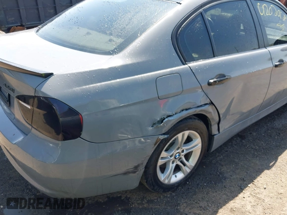 2008 BMW 3 Series 328i with VIN WBAVA335X8K054690, listed as a IAAI auction lot 42029258 with 161,394 mi miles and . Bid and sale history available at DreamBid. Image 6.