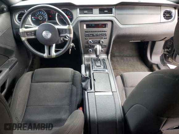 2014 Ford Mustang V6 with VIN 1ZVBP8AM6E5276582, listed as a Copart auction lot 54084265 with 140,039 mi miles and Clean Title. Bid and sale history available at carsss.com. Image 8.