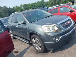 2011 GMC Acadia SLT2 z VIN 1GKKVSED7BJ227852, wystawiony jako IAAI lot #42410846 z przebiegiem 246 072 mil mil oraz . Historia ofert i sprzedaży dostępna na DreamBid. Obrazek 1.