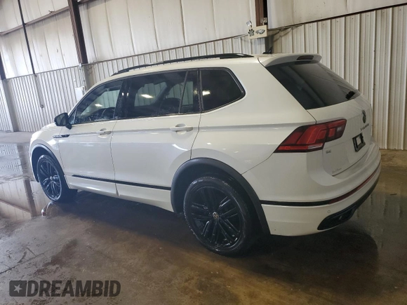 2022 Volkswagen Tiguan SE R-Line Black z VIN 3VV8B7AX3NM092731, wystawiony jako Copart lot #63430355 z przebiegiem 23 435 mil mil oraz Szkoda całkowita • Salvage title. Historia ofert i sprzedaży dostępna na DreamBid. Obrazek 2.