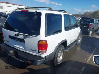1999 Ford Explorer Sport с VIN 1FMYU22X2XUA33545, выставлен на аукционе IAAI как лот 41818348 с пробегом 130 848 миль миль и . История ставок и продаж доступна на DreamBid. Изображение 4.