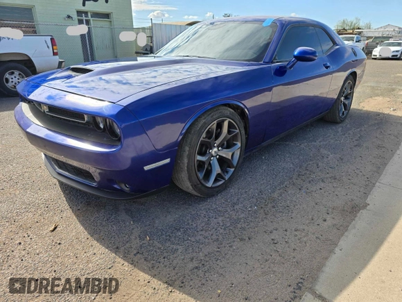 2019 Dodge Challenger R/T z VIN 2C3CDZBT7KH743559, wystawiony jako Copart lot #57719175 z przebiegiem 48 434 mil mil oraz Szkoda całkowita • Salvage title. Historia ofert i sprzedaży dostępna na DreamBid. Obrazek 2.