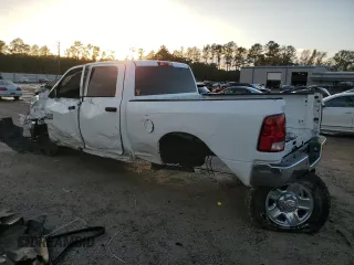 2015 Ram 2500 Tradesman with VIN 3C6UR5CL3FG668154, listed as a Copart auction lot 76016804 with 119,782 mi miles and Salvage Title. Bid and sale history available at carsss.com. Image 2.