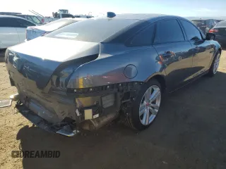 2016 Jaguar XJ Portfolio z VIN SAJWJ2GD3G8W03257, wystawiony jako Copart lot #76550324 z przebiegiem 79 205 mil mil oraz Szkoda całkowita • Salvage title. Historia ofert i sprzedaży dostępna na DreamBid. Obrazek 3.