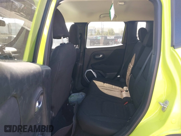 2018 Jeep Renegade Latitude with VIN ZACCJBBB0JPH45346, listed as a IAAI auction lot 41692086 with 98,103 mi miles and . Bid and sale history available at carsss.com. Image 8.