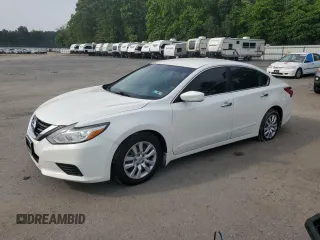 2017 Nissan Altima S z VIN 1N4AL3AP3HN323861, wystawiony jako Copart lot #61004265 z przebiegiem 161 877 mil mil oraz Czysty tytuł • Clean title. Historia ofert i sprzedaży dostępna na DreamBid. Obrazek 1.