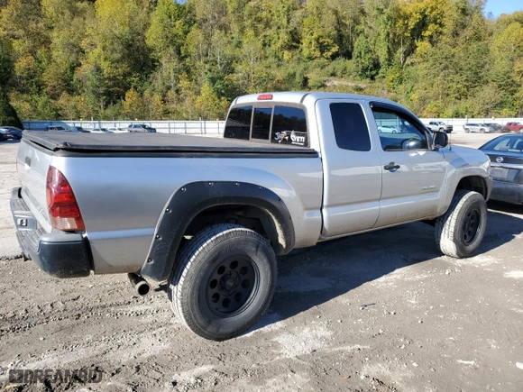2006 Toyota Tacoma with VIN 5TEUX42N26Z238938, listed as a Copart auction lot 75987044 with 191,515 mi miles and Salvage Title. Bid and sale history available at carsss.com. Image 3.