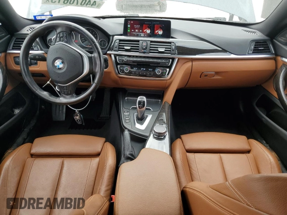 2017 BMW 4 Series 440i xDrive z VIN WBA4E5C56HG189437, wystawiony jako Copart lot #44070615 z przebiegiem 66 793 mil mil oraz Szkoda całkowita • Salvage title. Historia ofert i sprzedaży dostępna na DreamBid. Obrazek 8.