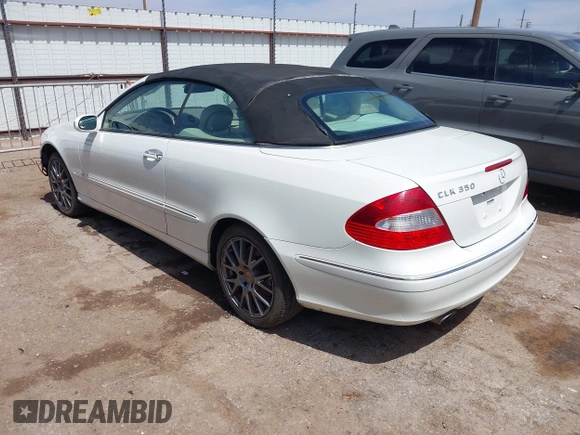 2007 Mercedes-Benz CLK 3.5L with VIN WDBTK56F47T075999, listed as a IAAI auction lot 41915608 with 164,654 mi miles. Bid and sale history available at carsss.com. Image 3.
