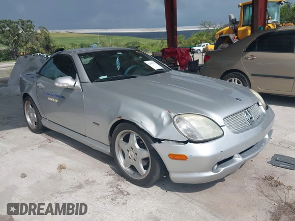 2001 Mercedes-Benz SLK 230 Kompressor с VIN WDBKK49F51F233449, выставлен на аукционе IAAI как лот 42485779 с пробегом 137 282 миль миль и . История ставок и продаж доступна на DreamBid. Изображение 1.