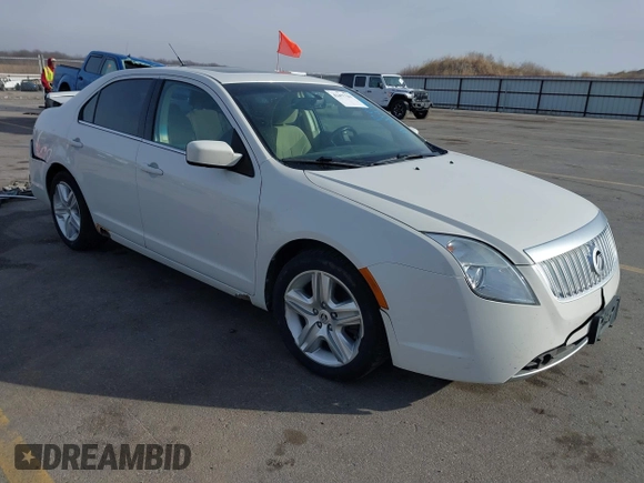 2011 Mercury Milan with VIN 3MEHM0HA2BR602811, listed as a IAAI auction lot 41490343 with 163,321 mi miles. Bid and sale history available at carsss.com. Image 1.